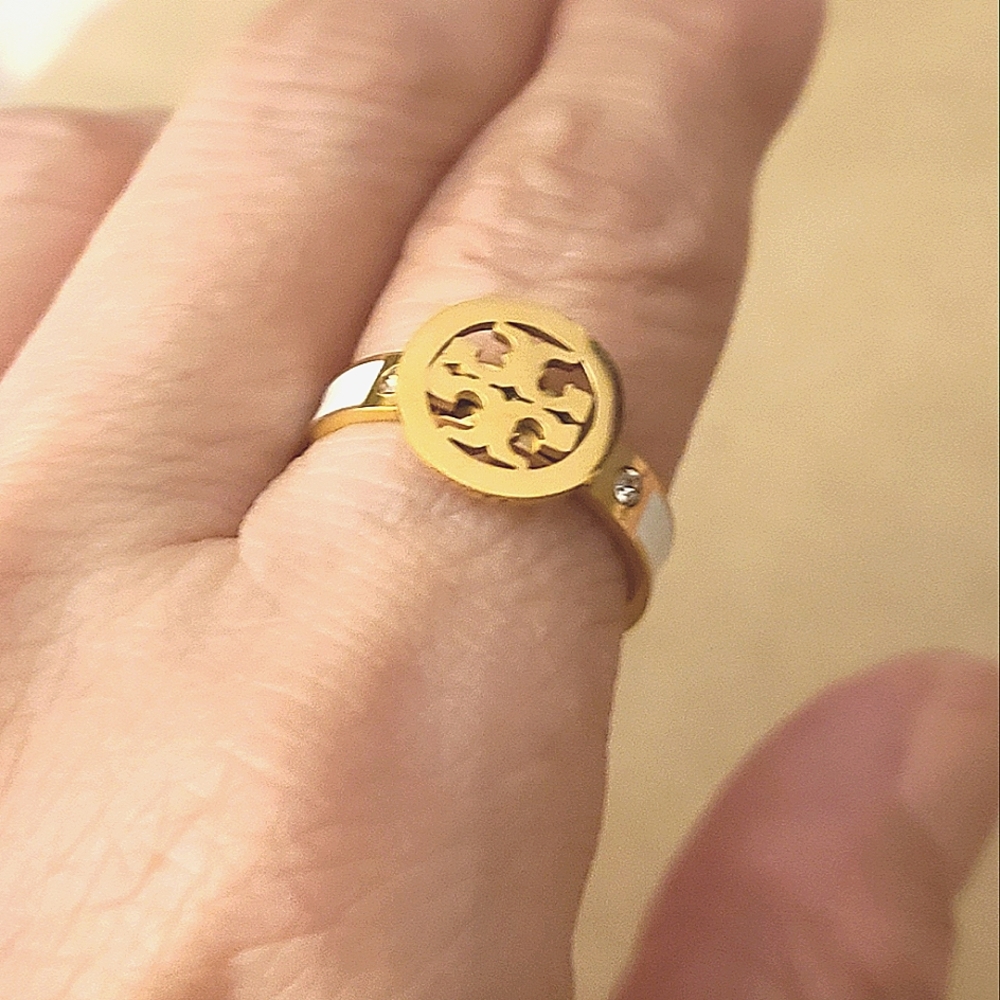 Tory Burch size 8 ring.